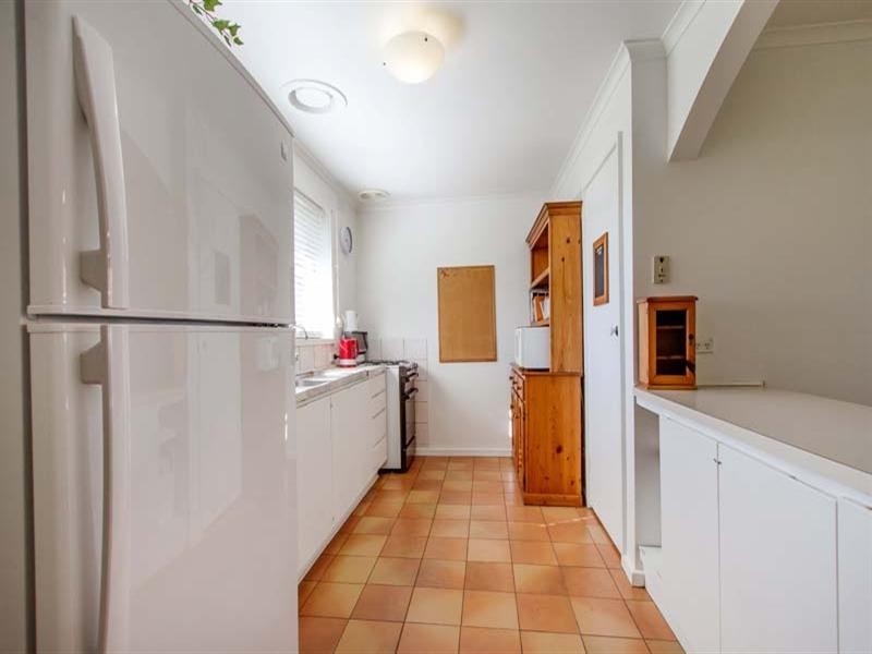 17 Fitzgerald Street, Mornington VIC 3931