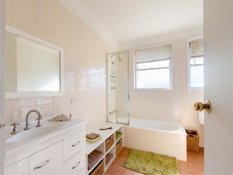 17 Fitzgerald Street, Mornington VIC 3931