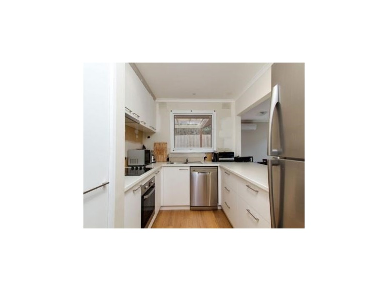 Unit 2/5 Bayview Road, Mornington VIC 3931