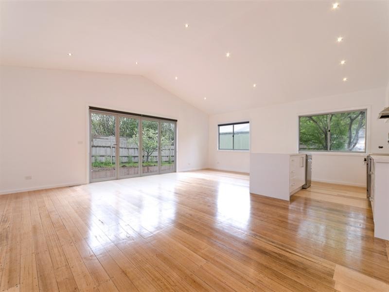 15 Moona Avenue, Mornington VIC 3931