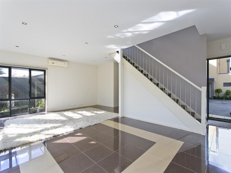 5/213 Dromana Parade, Safety Beach VIC 3936