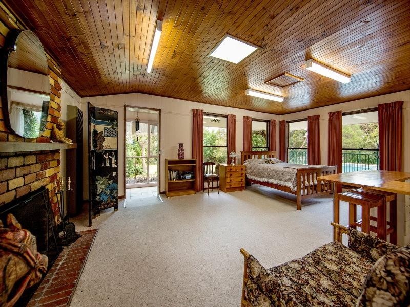 7 Meadow Lane, Mount Eliza VIC 3930