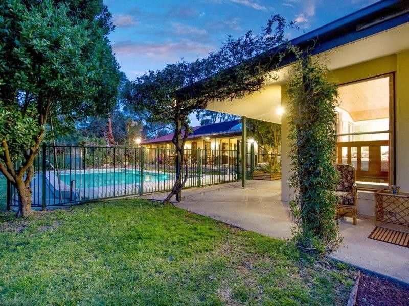 7 Meadow Lane, Mount Eliza VIC 3930