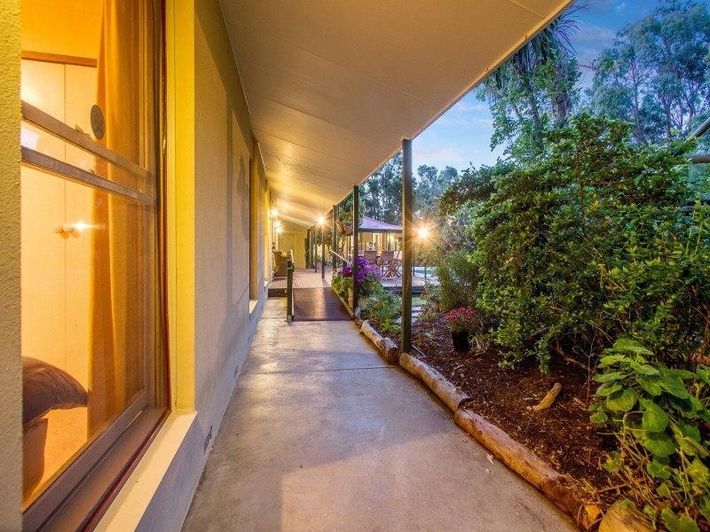 7 Meadow Lane, Mount Eliza VIC 3930