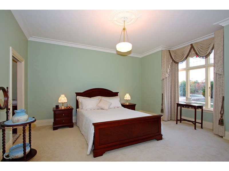 22 Benton Grange, Mornington VIC 3931