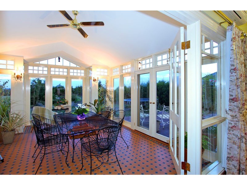 22 Benton Grange, Mornington VIC 3931