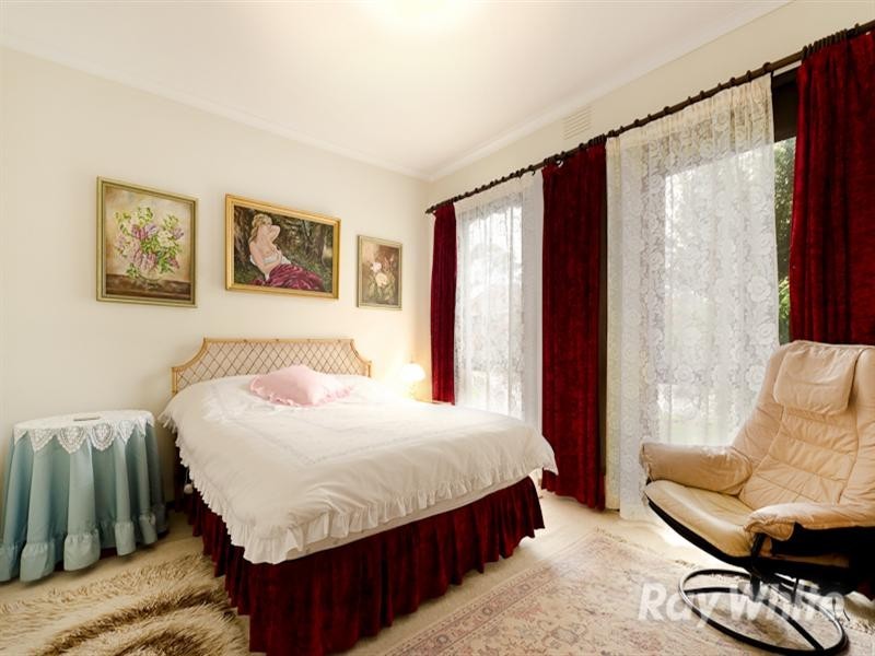 4/11 Napier Street, Mornington VIC 3931