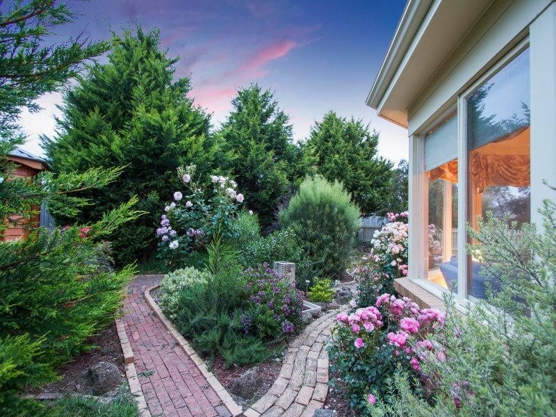 2 Morning Mist Court, Mornington VIC 3931