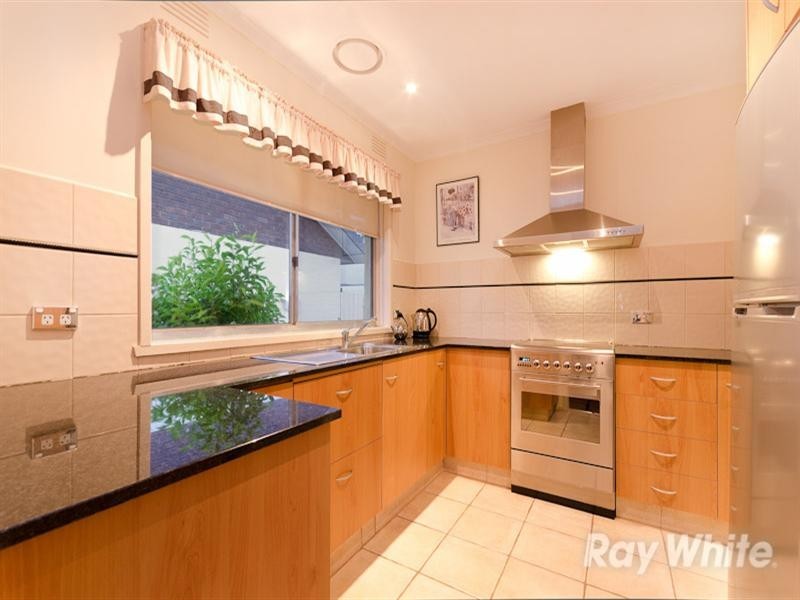 1/38 Hampden Street, Mornington VIC 3931