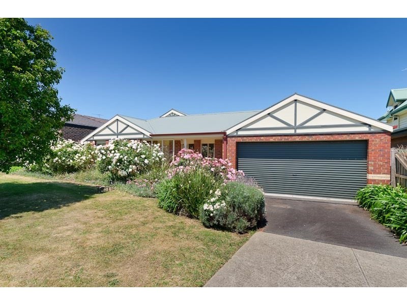 50 Weber Drive, Mornington VIC 3931