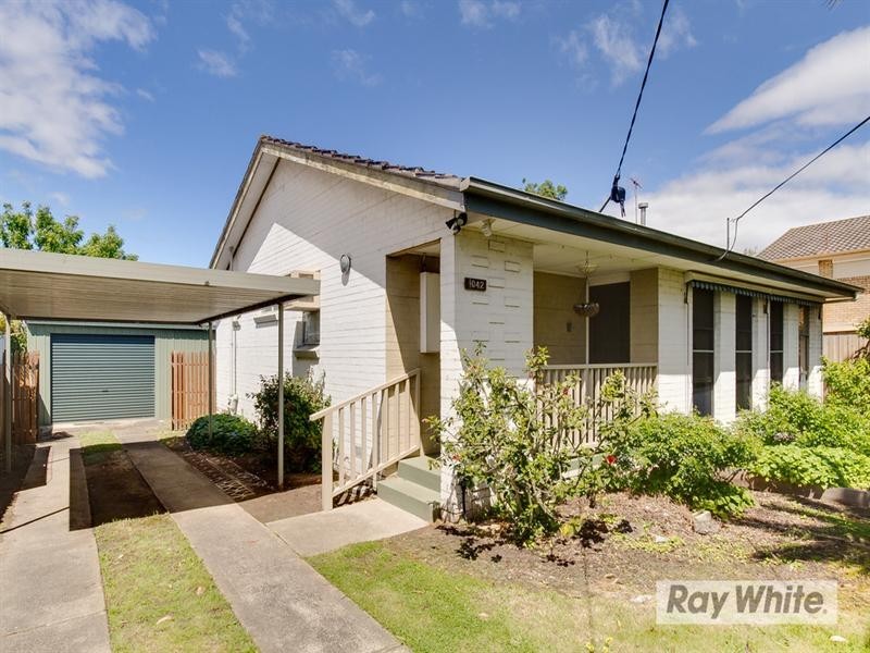 1042 Nepean Highway, Mornington VIC 3931