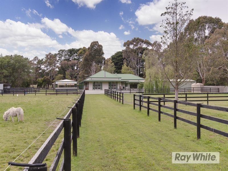 242 Coolart Road, Moorooduc VIC 3933