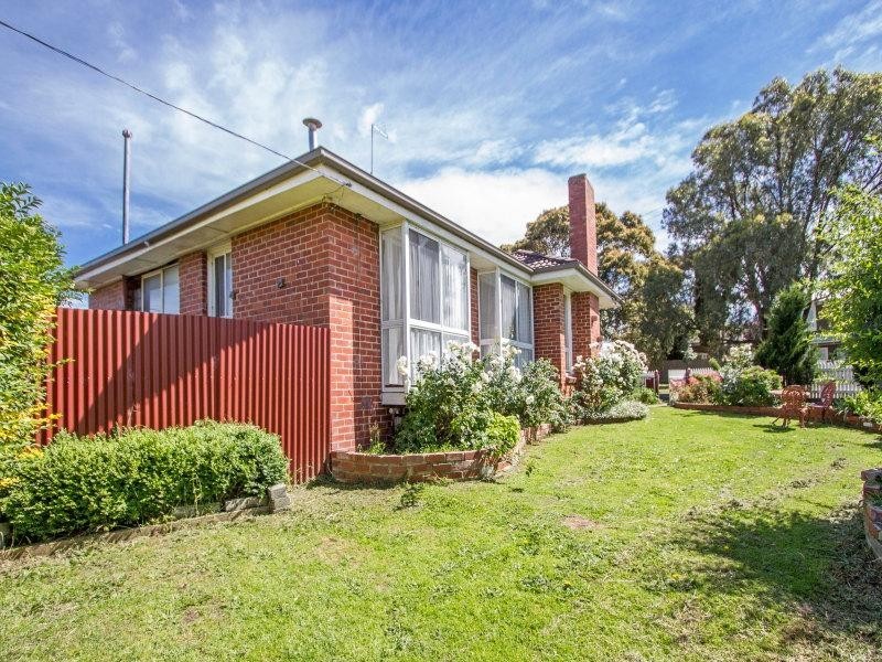 2 Moona Avenue, Mornington VIC 3931