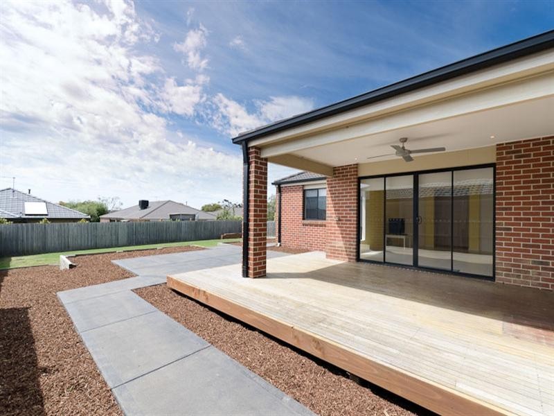 11 Marriott Drive, Mount Martha VIC 3934