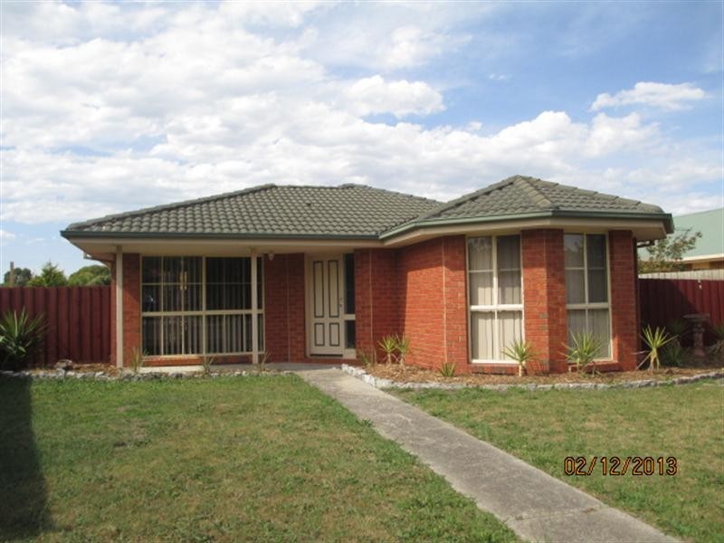 9 Tolmie Way, Mount Martha VIC 3934