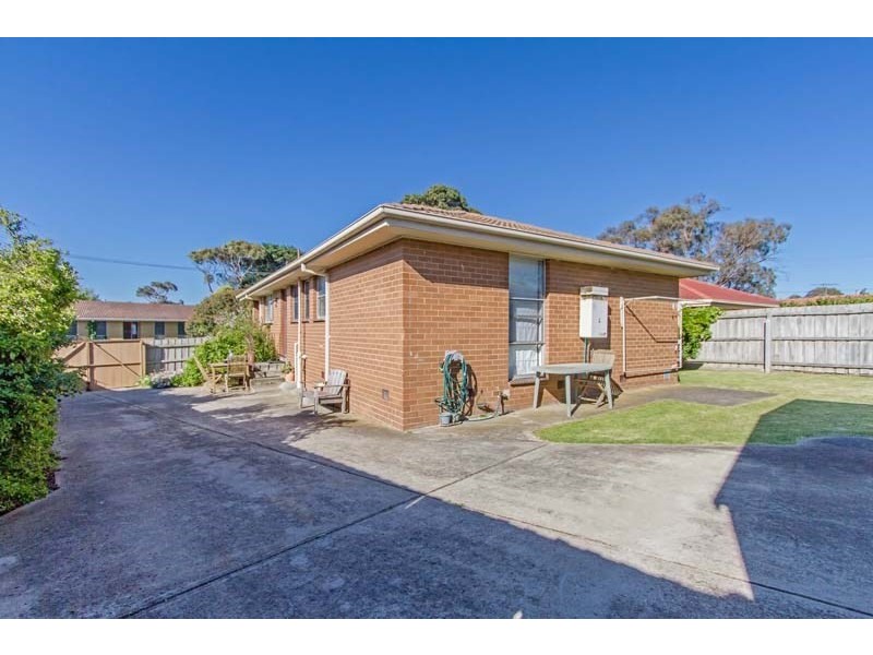 17 Fitzgerald Street, Mornington VIC 3931