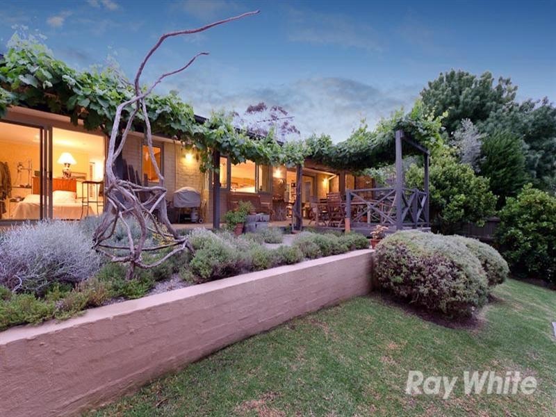 13 Shelbourne Court, Mornington VIC 3931