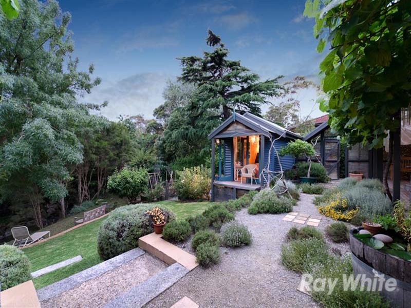 13 Shelbourne Court, Mornington VIC 3931