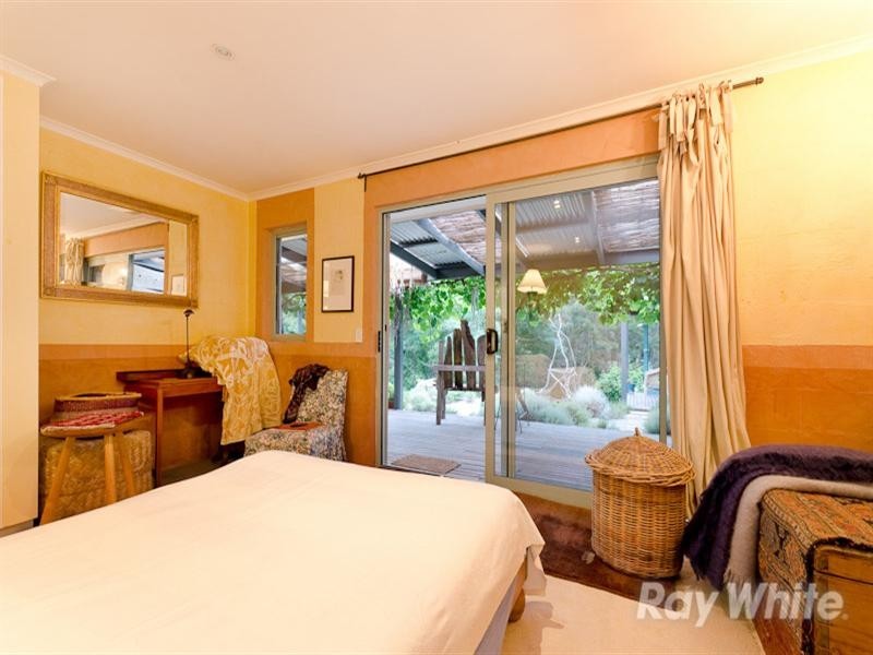 13 Shelbourne Court, Mornington VIC 3931