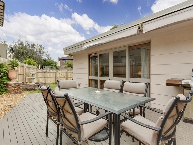 4a Fleming Street, Mornington VIC 3931