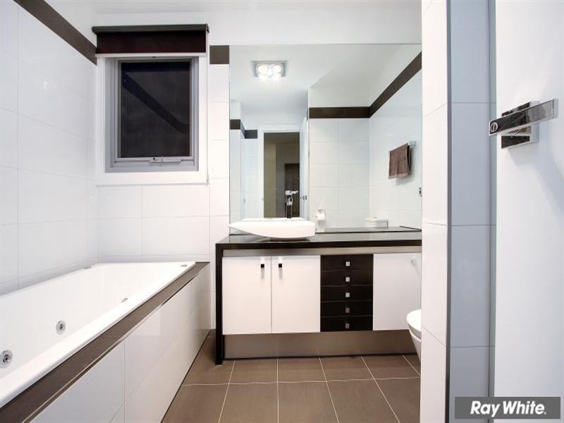 21a Bath Street, Mornington VIC 3931