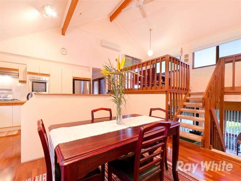 137 Somerset Drive, Mount Martha VIC 3934