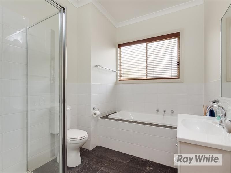 28 Killingholme Drive, Mornington VIC 3931