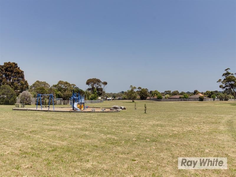 14 Padua Drive, Mornington VIC 3931