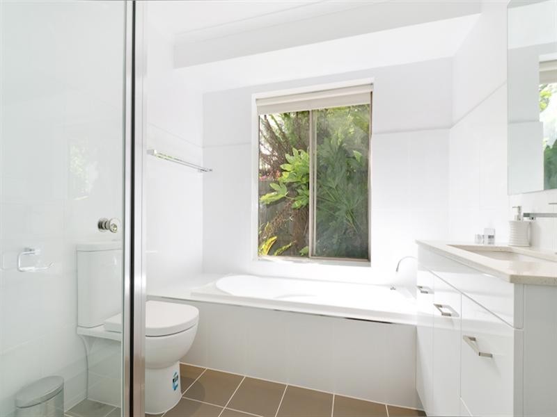 24 View Street, Mornington VIC 3931