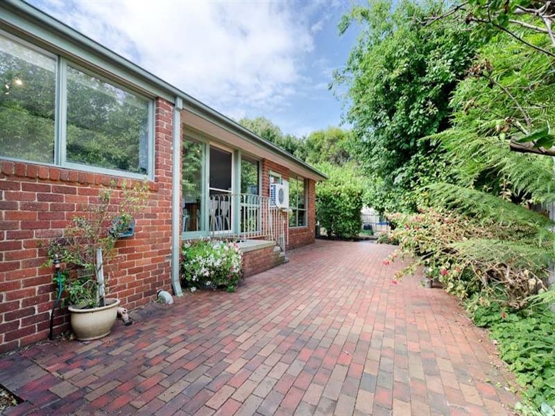 24 View Street, Mornington VIC 3931