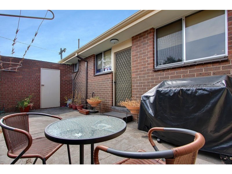 2/56 Venice Street, Mornington VIC 3931