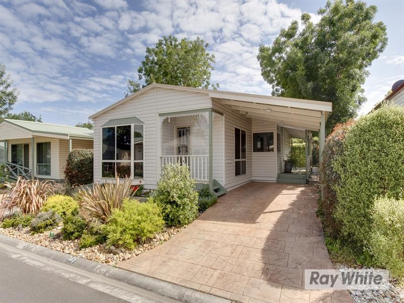 165/98 Bungower Road, Mornington VIC 3931