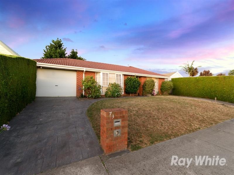 73 Wensleydale Drive, Mornington VIC 3931