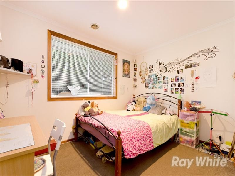 73 Wensleydale Drive, Mornington VIC 3931