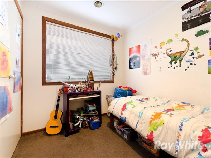 73 Wensleydale Drive, Mornington VIC 3931