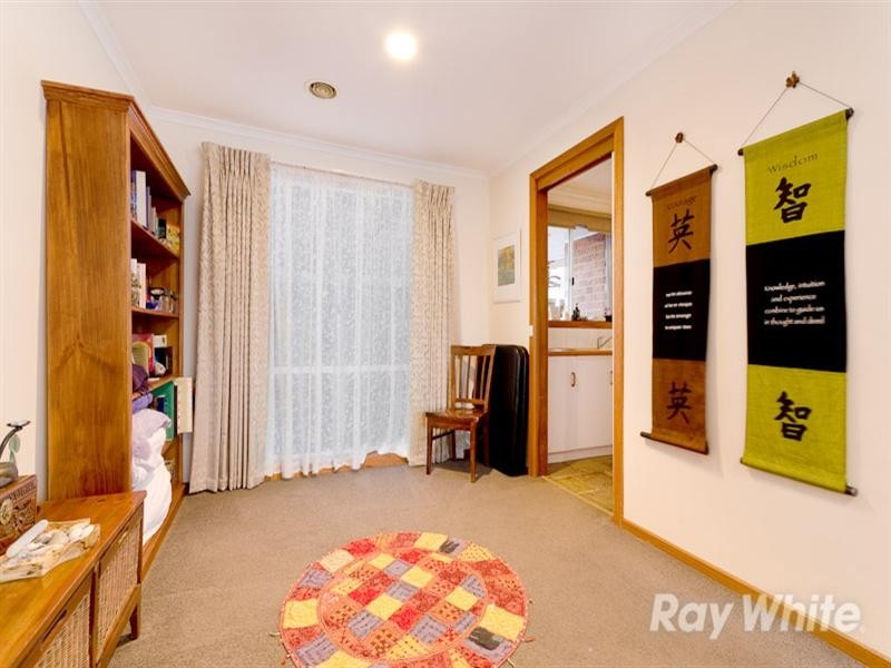 73 Wensleydale Drive, Mornington VIC 3931