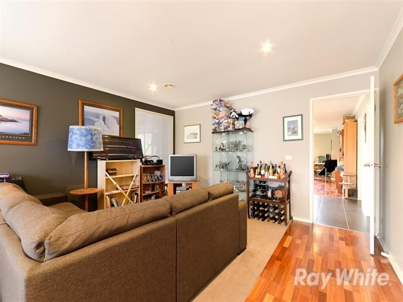 24 Wensleydale Drive, Mornington VIC 3931