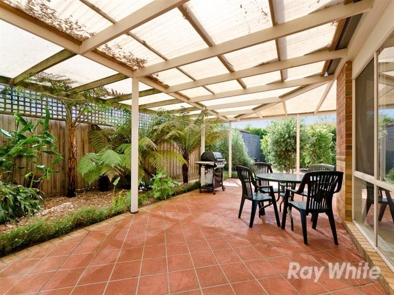 3 Pinot Place, Mount Martha VIC 3934
