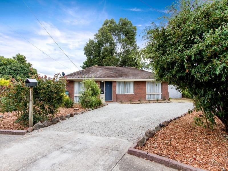 8 Elanora Court, Mornington VIC 3931