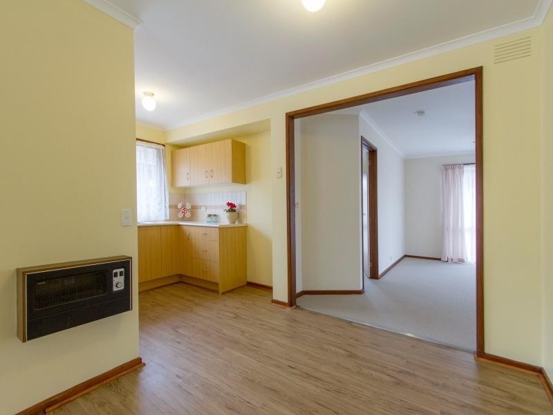 8 Elanora Court, Mornington VIC 3931