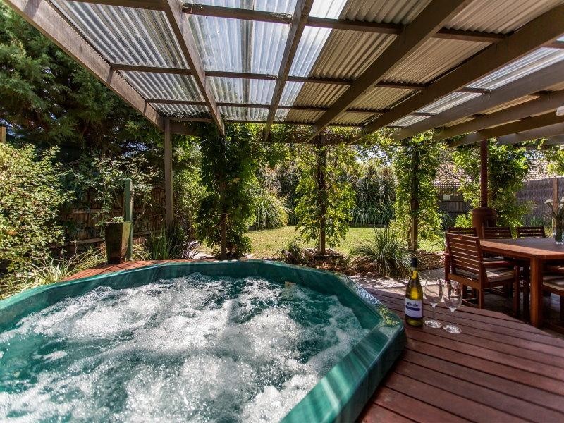 14 Fay Court, Somerville VIC 3912