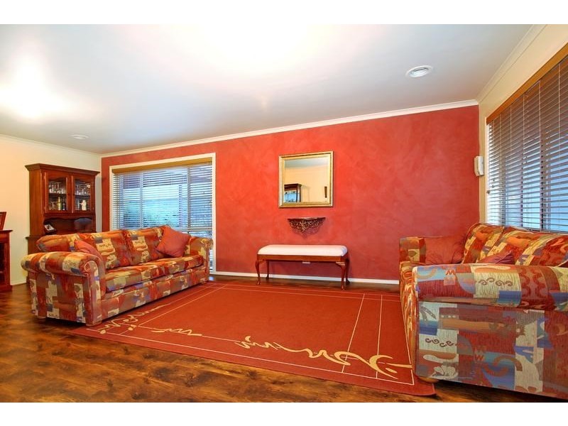 3 Kylie Close, Mornington VIC 3931