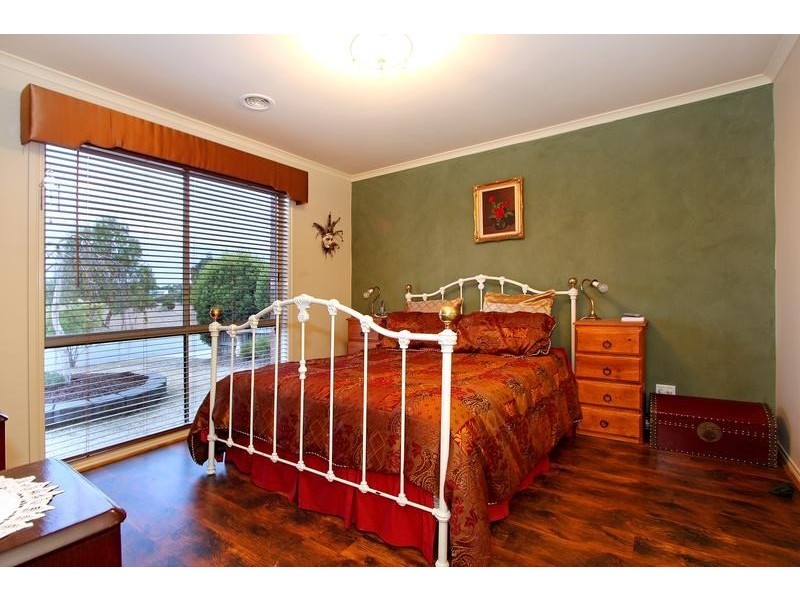 3 Kylie Close, Mornington VIC 3931