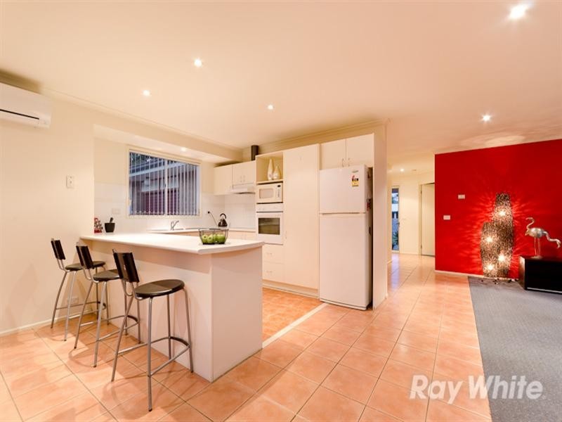 23 Dorothy Crescent, Mornington VIC 3931