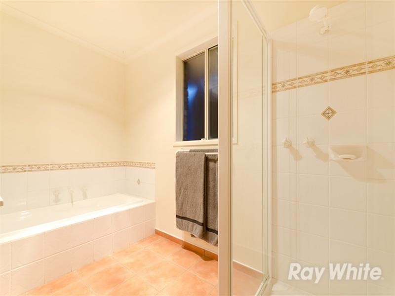 23 Dorothy Crescent, Mornington VIC 3931