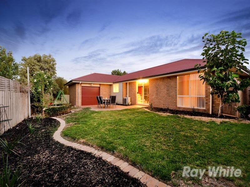 23 Dorothy Crescent, Mornington VIC 3931