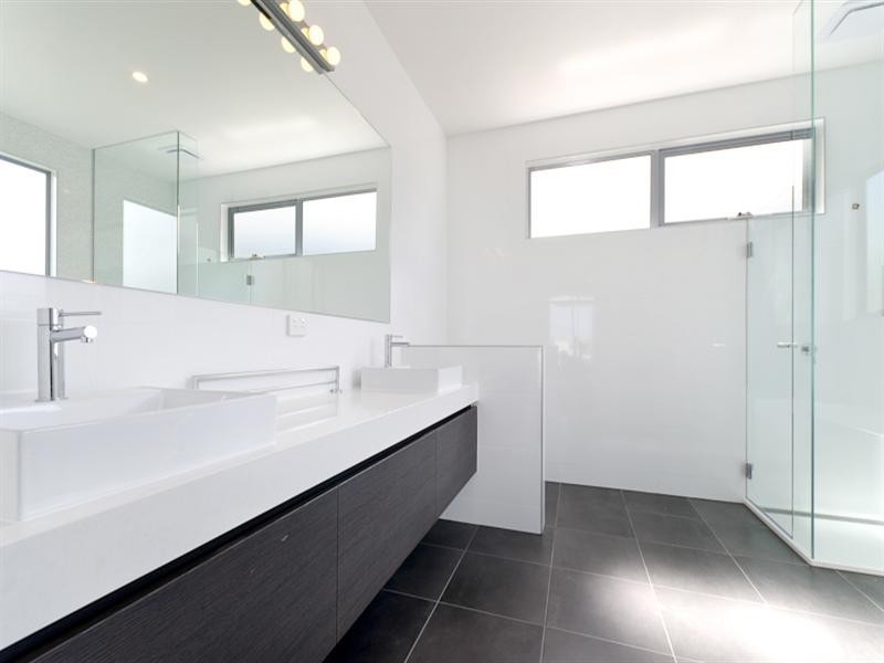 24 Thurloo Drive, Safety Beach VIC 3936