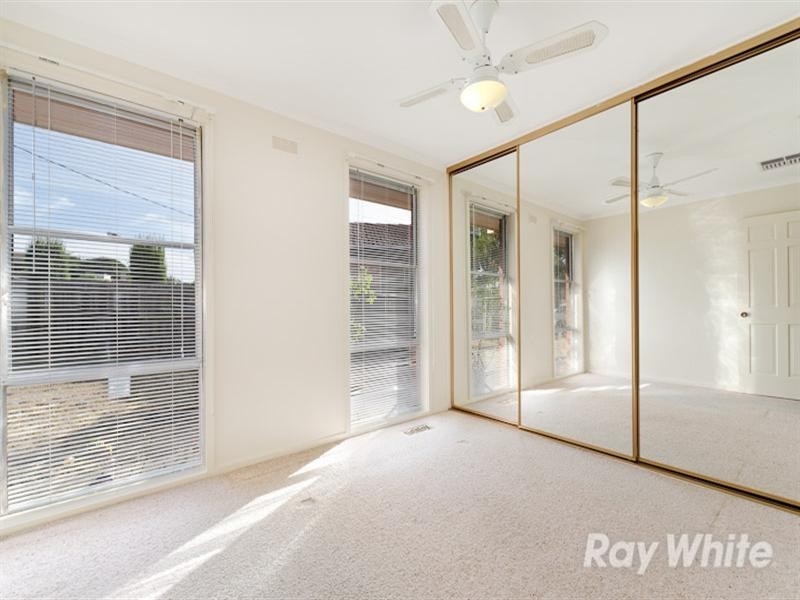 29 Melinga Crescent, Mornington VIC 3931