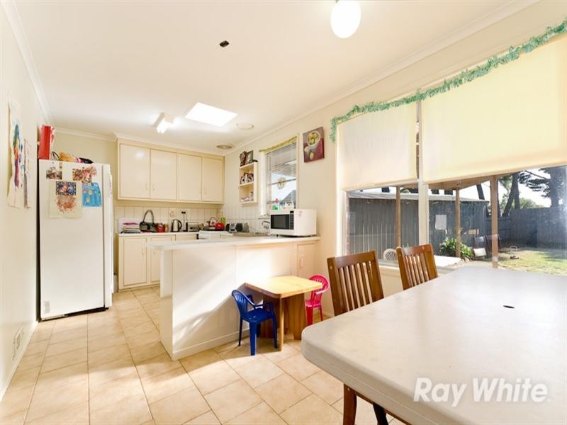 19 Currawong Street, Mornington VIC 3931