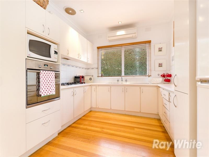25A Seaview Avenue, Mornington VIC 3931